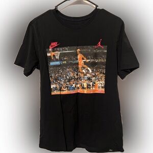 Nike Men’s Size M Short Sleeve Shirt